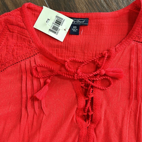 Lucky Brand peasant top XS NWT - Picture 2 of 9